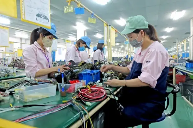 Công ty đơn phương chấm dứt hợp đồng với lao động nữ mang thai Công ty đơn phương chấm dứt hợp đồng với lao động nữ mang thai