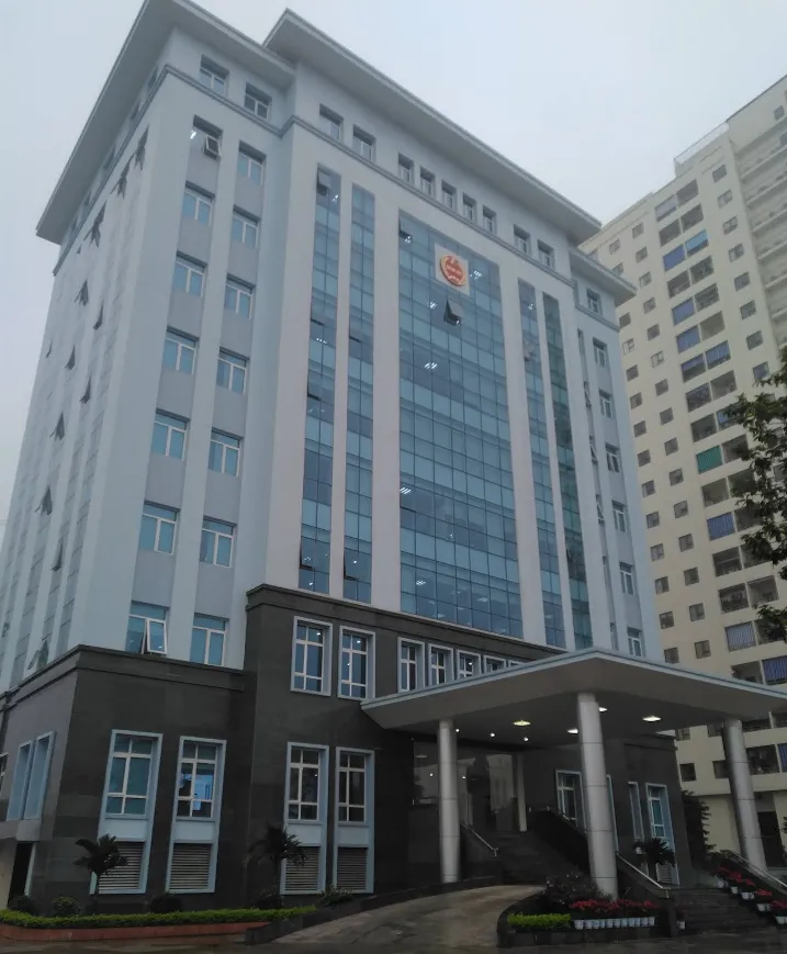 Công ty ở Từ Sơn liên hệ Chi cục thuế khu vực V để cập nhật thông tin về thuế