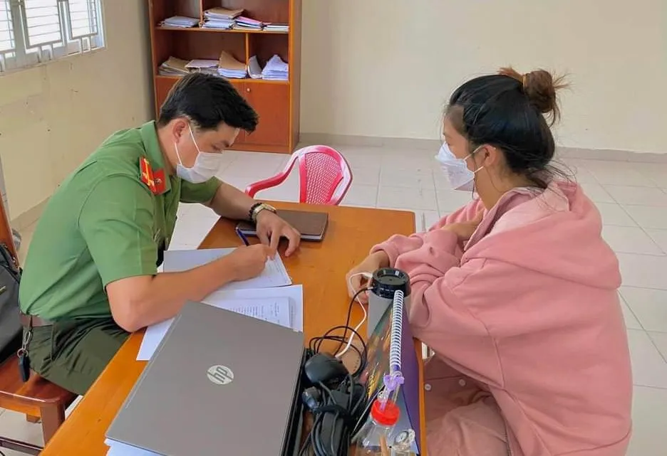 Để lấy lại tiền bị lừa đảo qua mạng cần nhanh chóng trình báo cơ quan chức năng