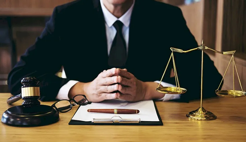 Dịch vụ luật sư bào chữa uy tín