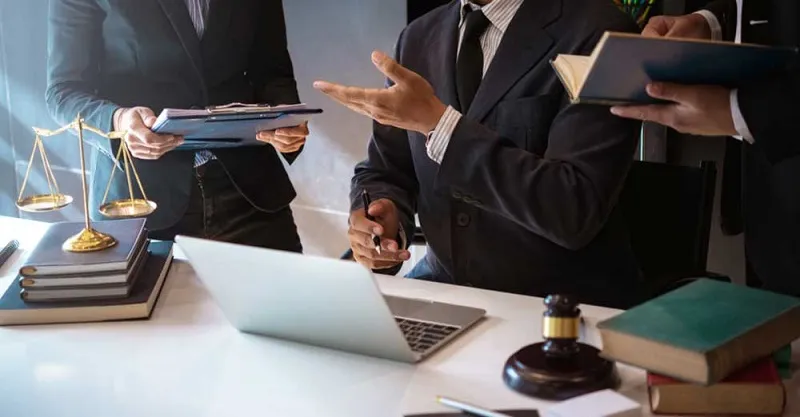 Tư vấn pháp lý thường xuyên cho doanh nghiệp - Giải pháp tiết kiệm chi phí Tư vấn pháp lý thường xuyên cho doanh nghiệp - Giải pháp tiết kiệm chi phí