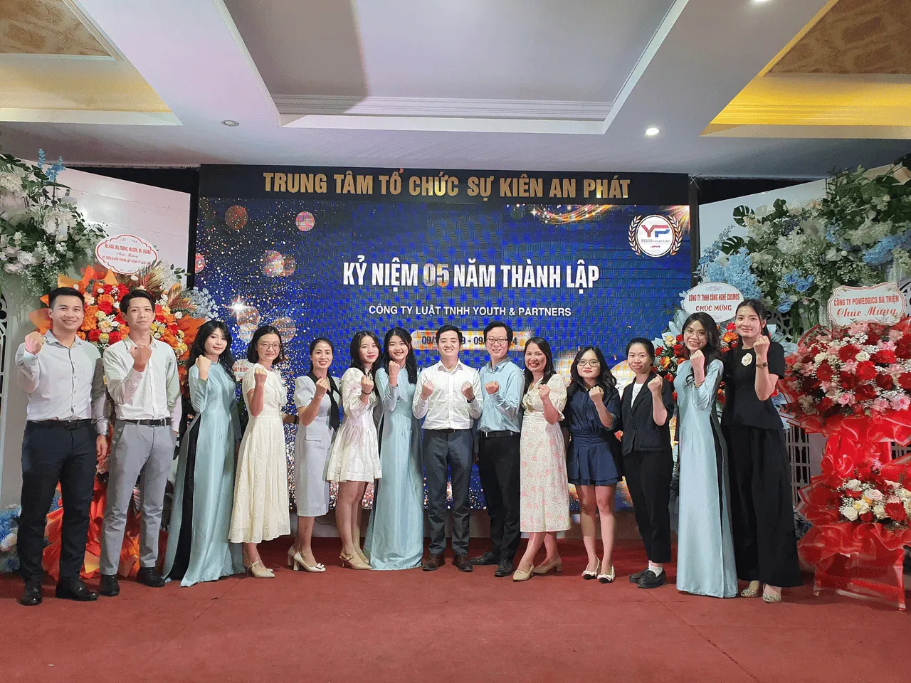 Đội ngũ chuyên viên và Luật sư của Văn phòng luật sư Tuyên Quang