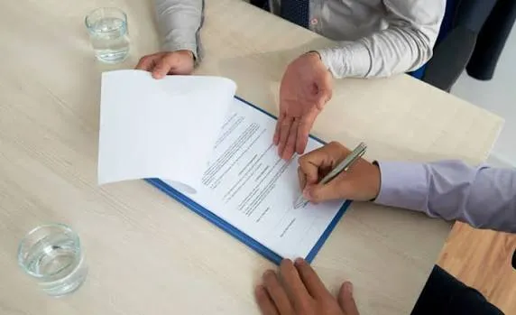 Giải quyết tranh chấp hợp đồng lao động xác định thời hạn Giải quyết tranh chấp hợp đồng lao động xác định thời hạn