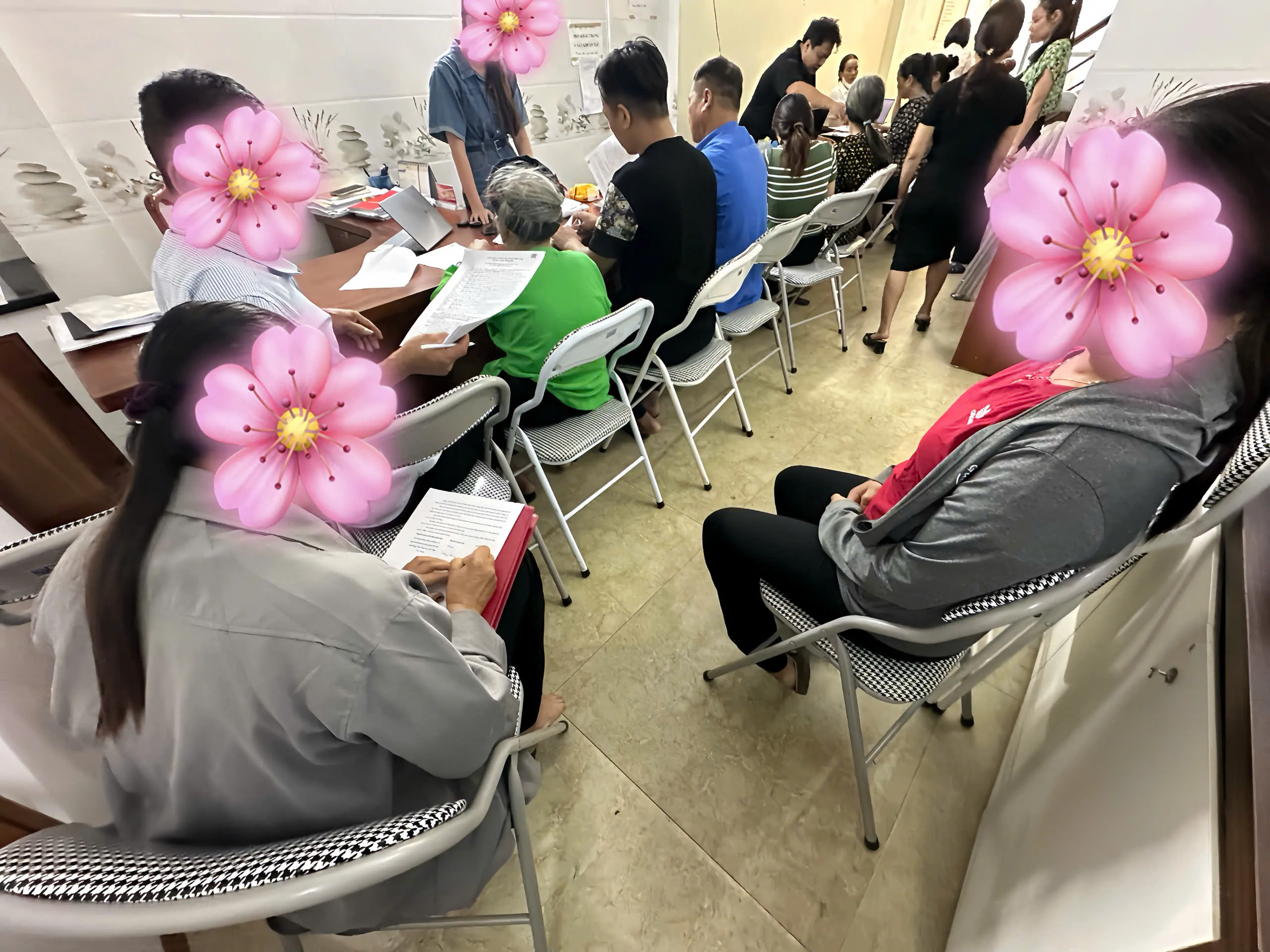 Hỗ trợ thủ tục phân chia thừa kế quyền sử dụng đất tại Văn phòng công chứng