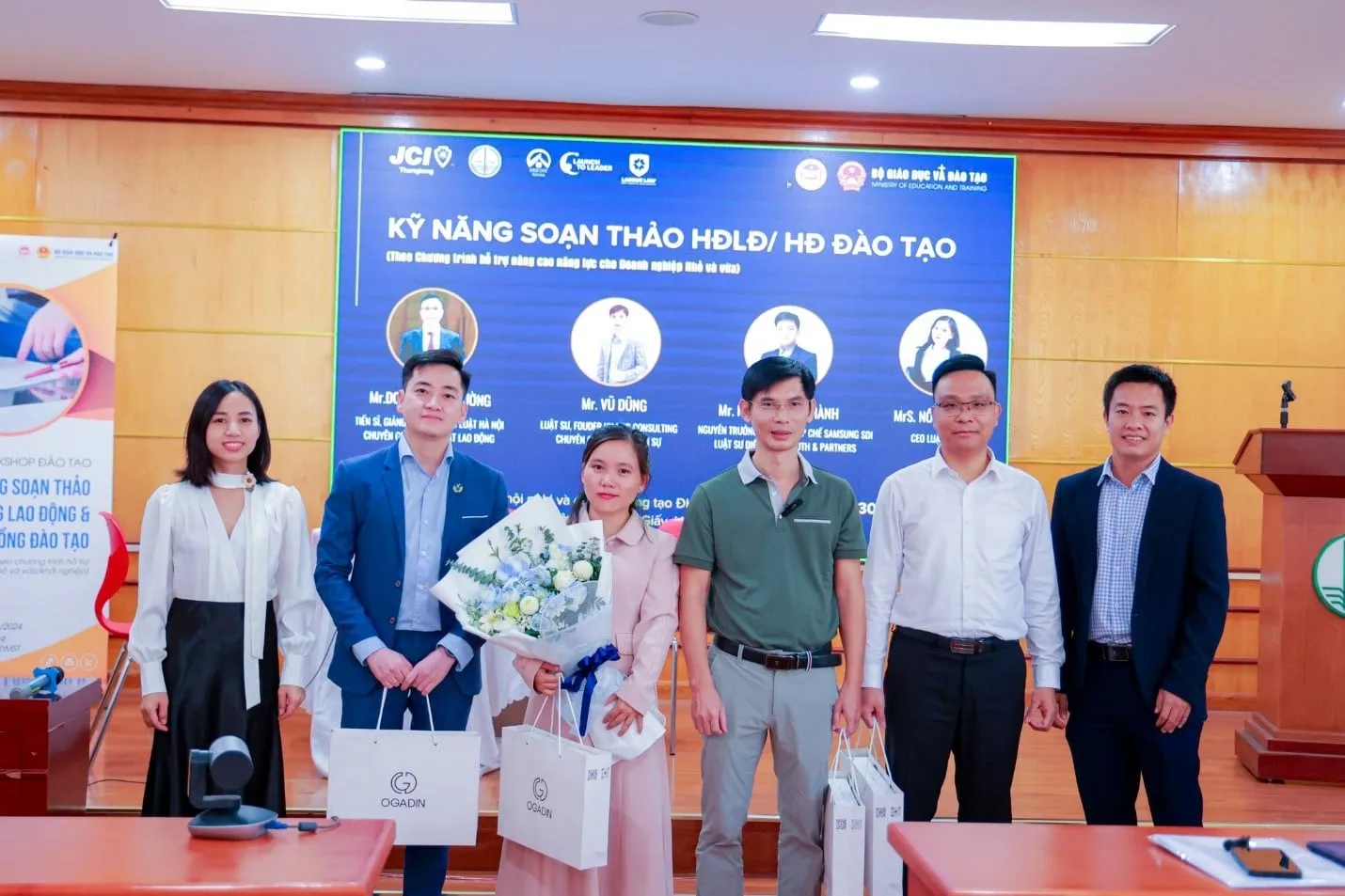 Hội thảo pháp lý về kỹ năng soạn thảo hợp đồng lao động Hội thảo pháp lý về kỹ năng soạn thảo hợp đồng lao động