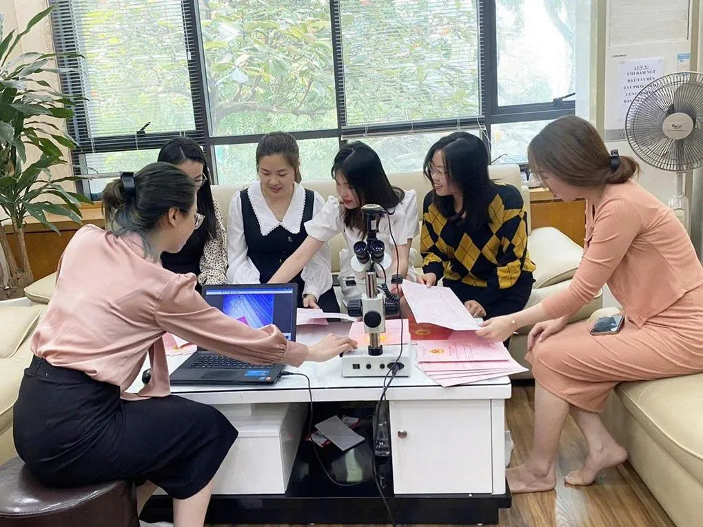 Luật sư đất đai hỗ trợ giao dịch chuyển nhượng quyền sử dụng đất