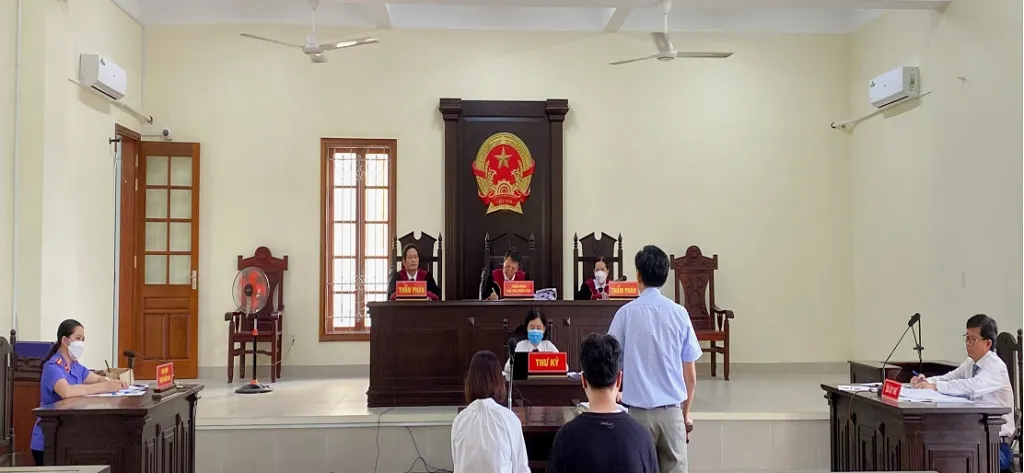 Luật sư ly hôn tham gia phiên toà xét xử sơ thẩm Luật sư ly hôn tham gia phiên toà xét xử sơ thẩm