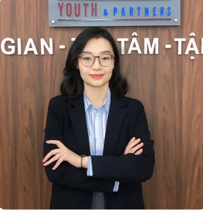 luật sư Nguyễn Thu Nga chuyên gia tư vấn thường xuyên