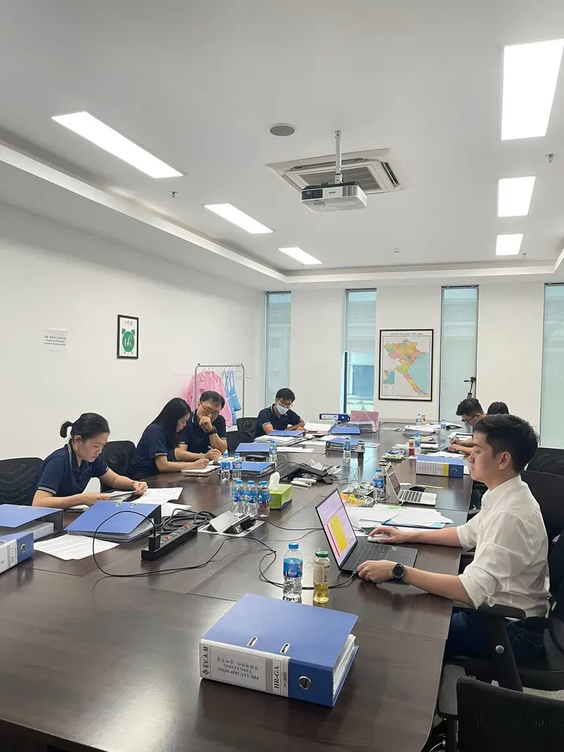 Luật sư tư vấn doanh nghiệp tại YP hỗ trợ trực tiếp cho doanh nghiệp tại trụ sở Luật sư tư vấn doanh nghiệp tại YP hỗ trợ trực tiếp cho doanh nghiệp tại trụ sở