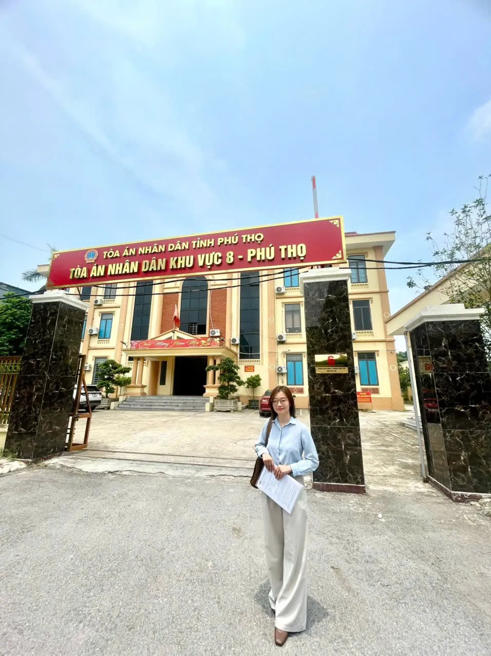 Luật sư Y&P nộp hồ sơ ly hôn có yếu tố nước ngoài Luật sư Y&P nộp hồ sơ ly hôn có yếu tố nước ngoài