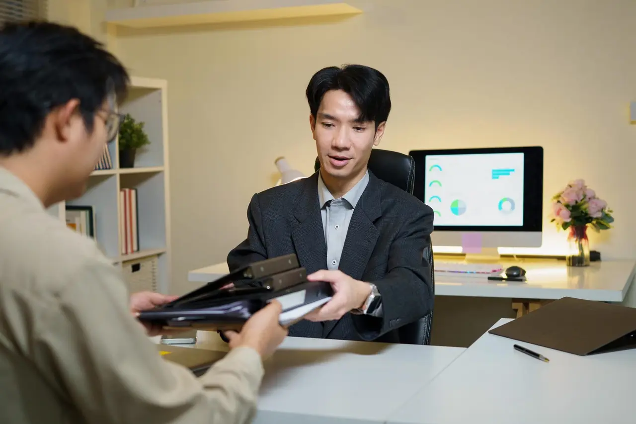 Những trường hợp tiết lộ bí mật kinh doanh sau khi nghỉ việc có thể vi phạm luật Những trường hợp tiết lộ bí mật kinh doanh sau khi nghỉ việc có thể vi phạm luật