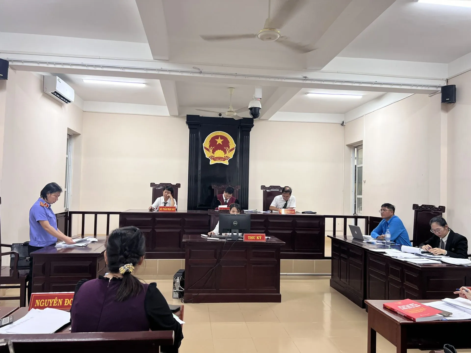 Phiên toà phúc thẩm giải quyết tranh chấp đất Yên Dũng Bắc Giang