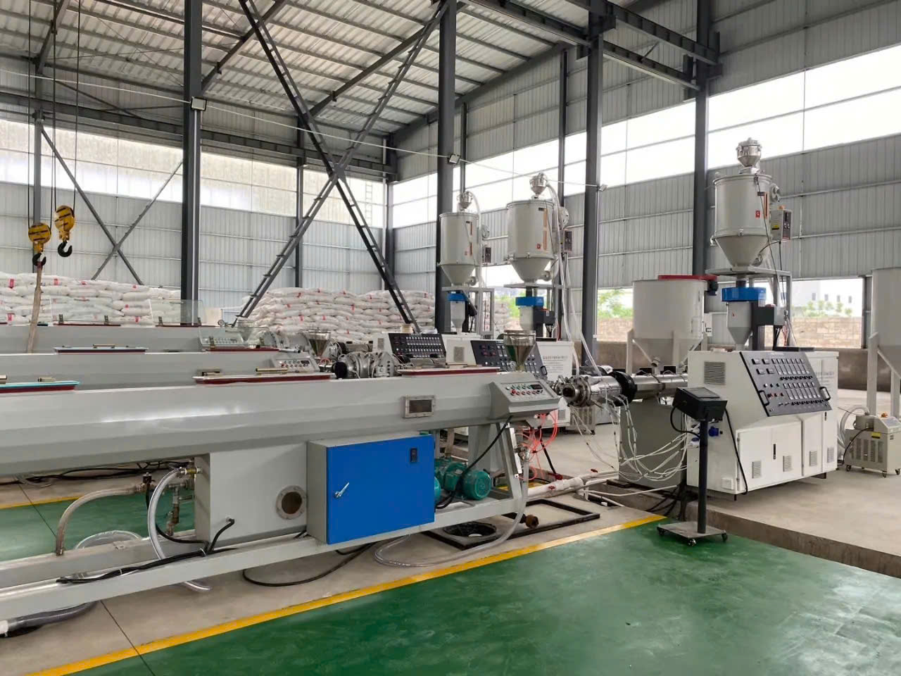 Quản trị rủi ro pháp lý ngành nhựa - Tư vấn pháp luật thường xuyên