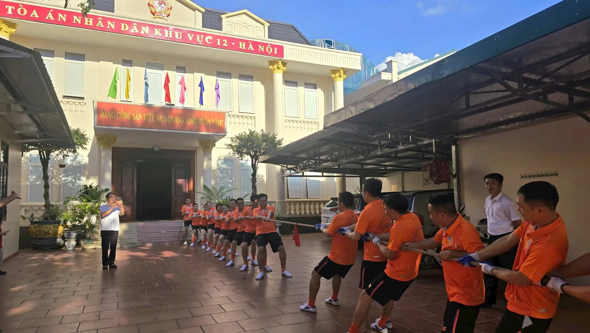 Toà án khu vực 12 tại Hà Nội Toà án khu vực 12 tại Hà Nội