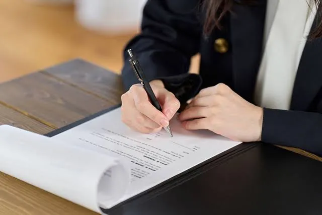 Tranh chấp hợp đồng lao động xác định thời hạn Tranh chấp hợp đồng lao động xác định thời hạn