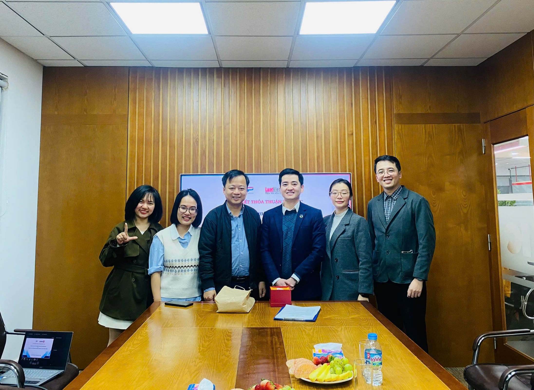 YP Law Firm & LuatVietnam ký kết Thỏa thuận hợp tác chiến lược